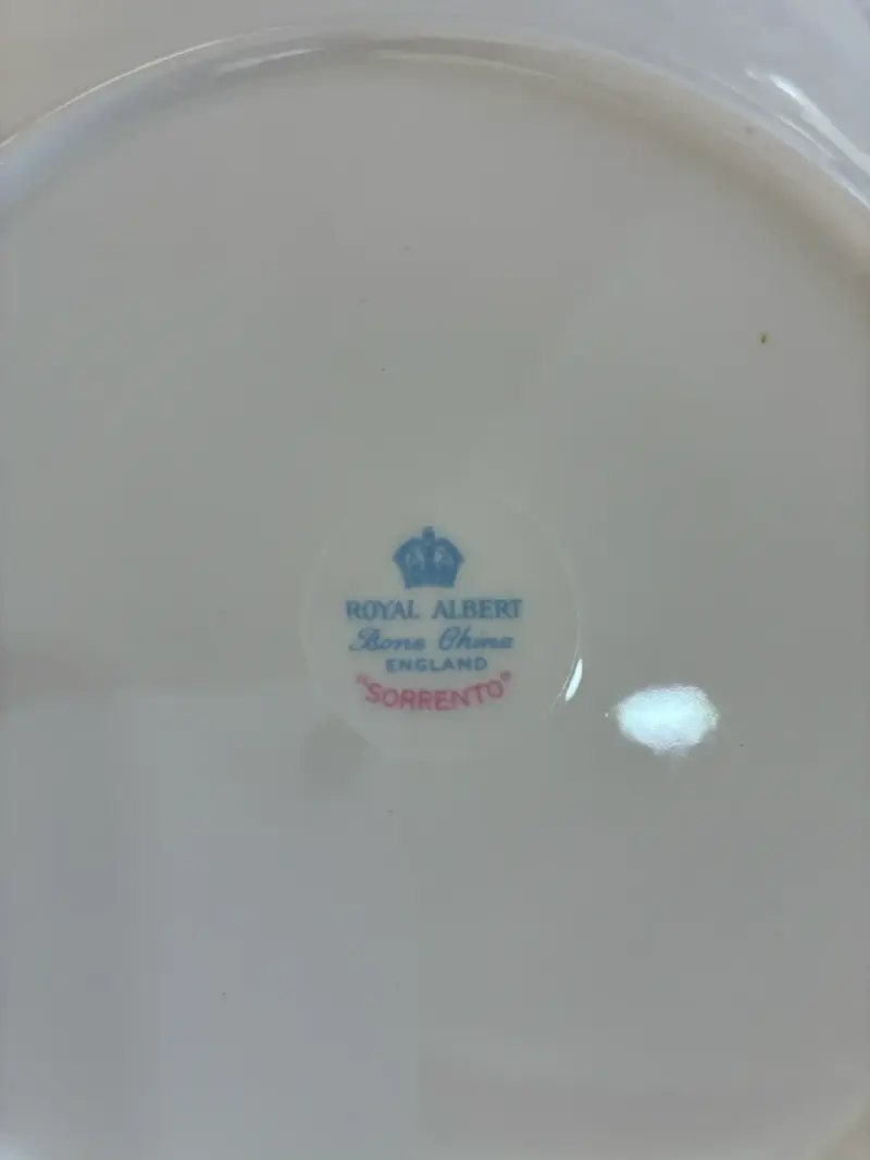Plato decorativo Royal Albert Sorrento - 3