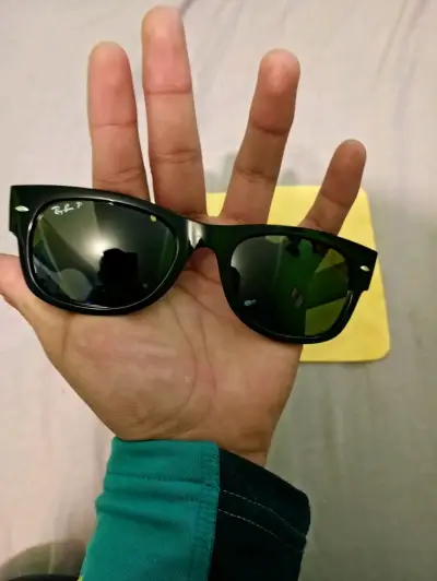 Gafas de sol Ray-Ban negras polarizadas - miniatura 4