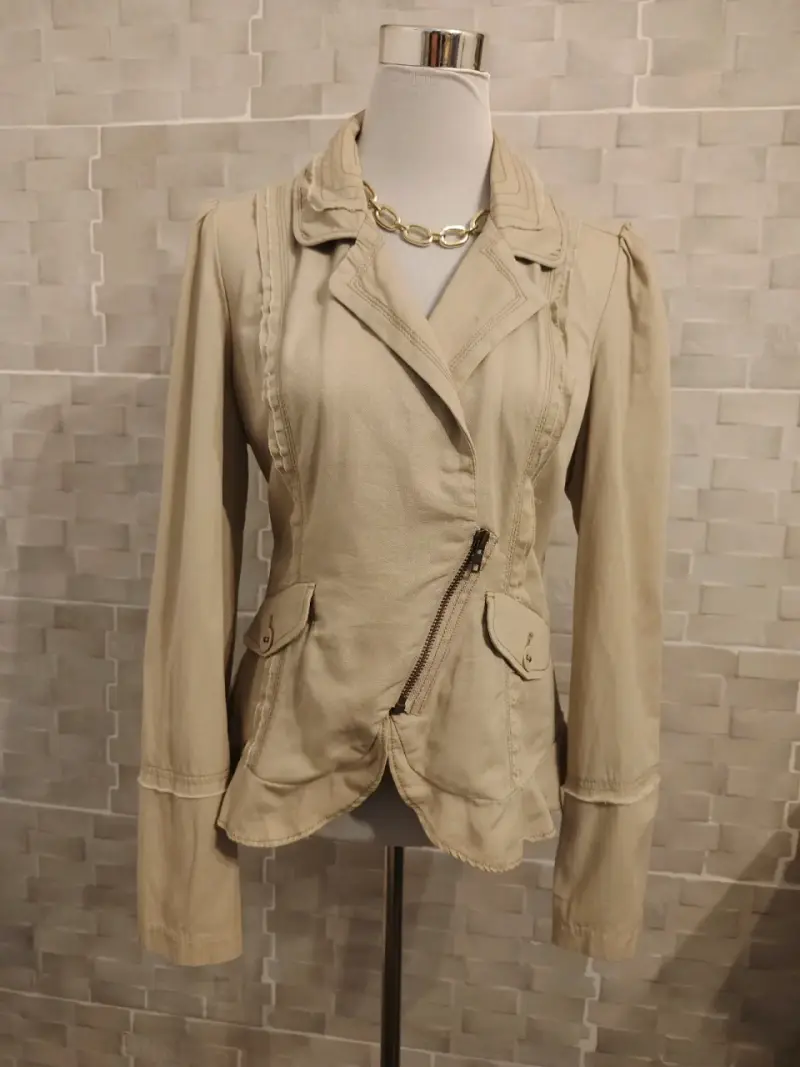 Chaqueta DKNY Y2K peplum beige - 1