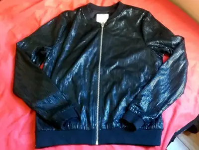 Chaqueta bomber negra con lentejuelas - miniatura 1