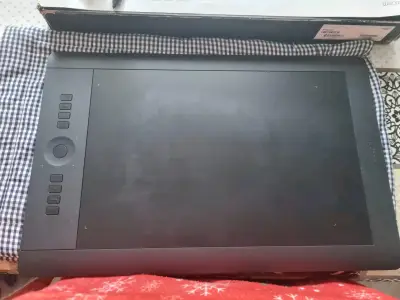 Tableta gráfica Wacom Intuos Pro L con lápiz - miniatura 4