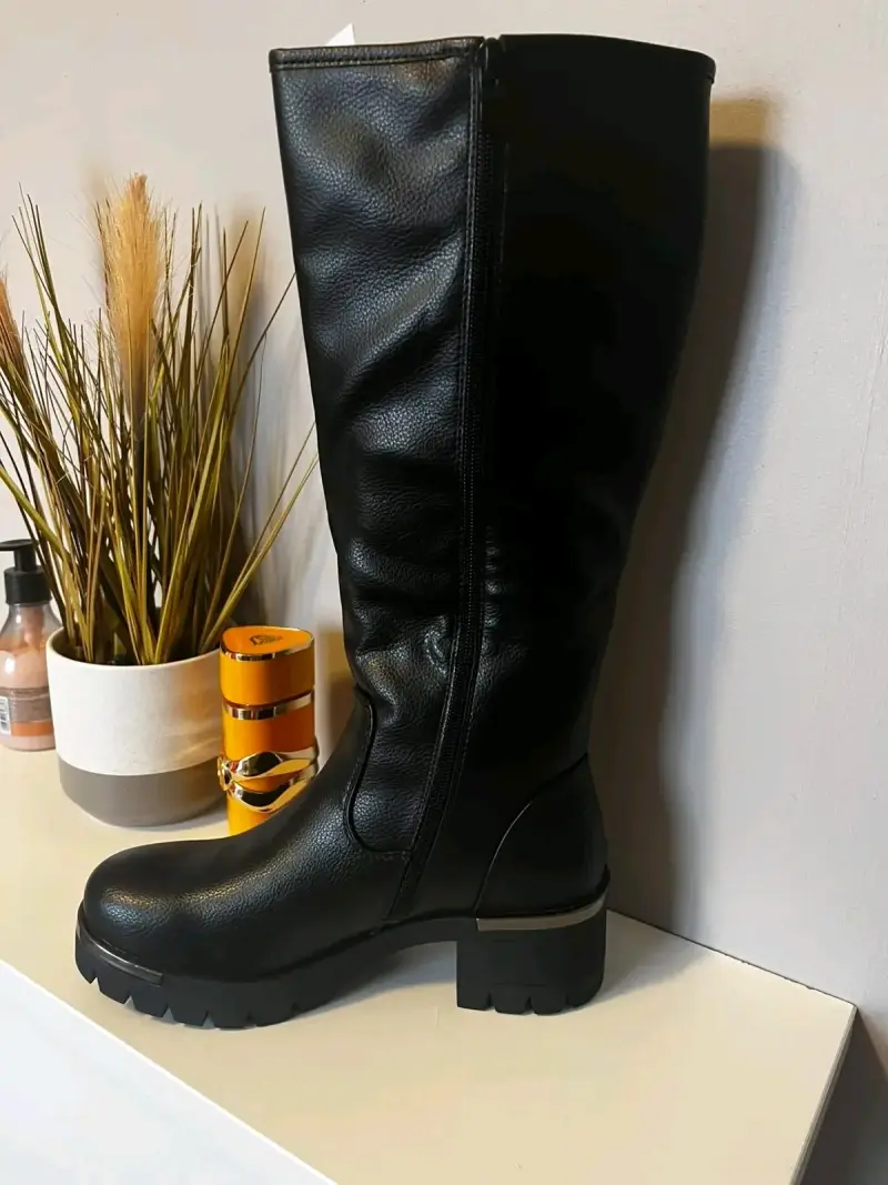Botas negras de eco cuero - 4