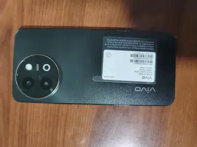 Smartphone Vivo Y38 5G con Caja - miniatura 2