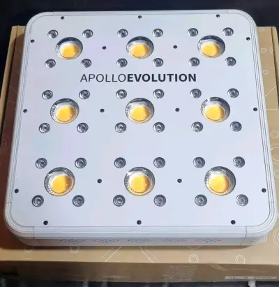 Panel LED Apollo Evolution 280W para cultivo - miniatura 1