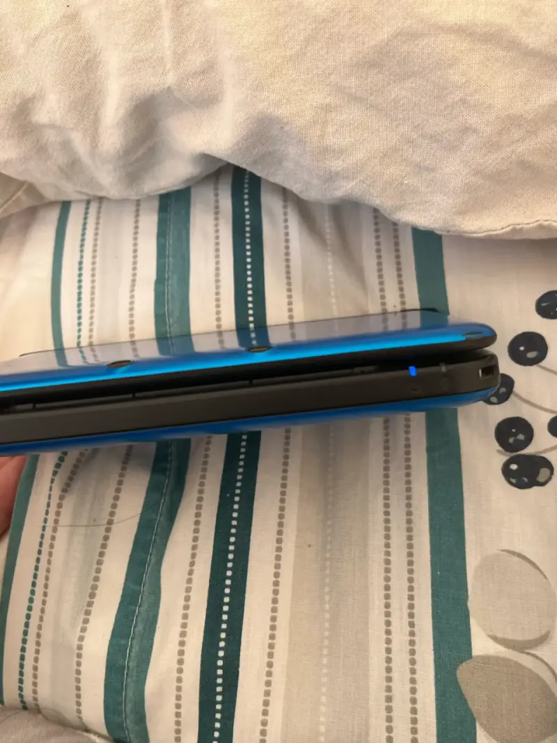 Consola Nintendo 3DS XL *detalle* - 3