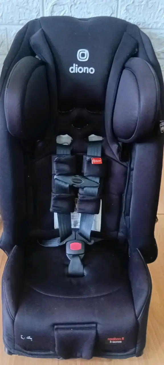 Silla de auto Diono Radian 3R negra