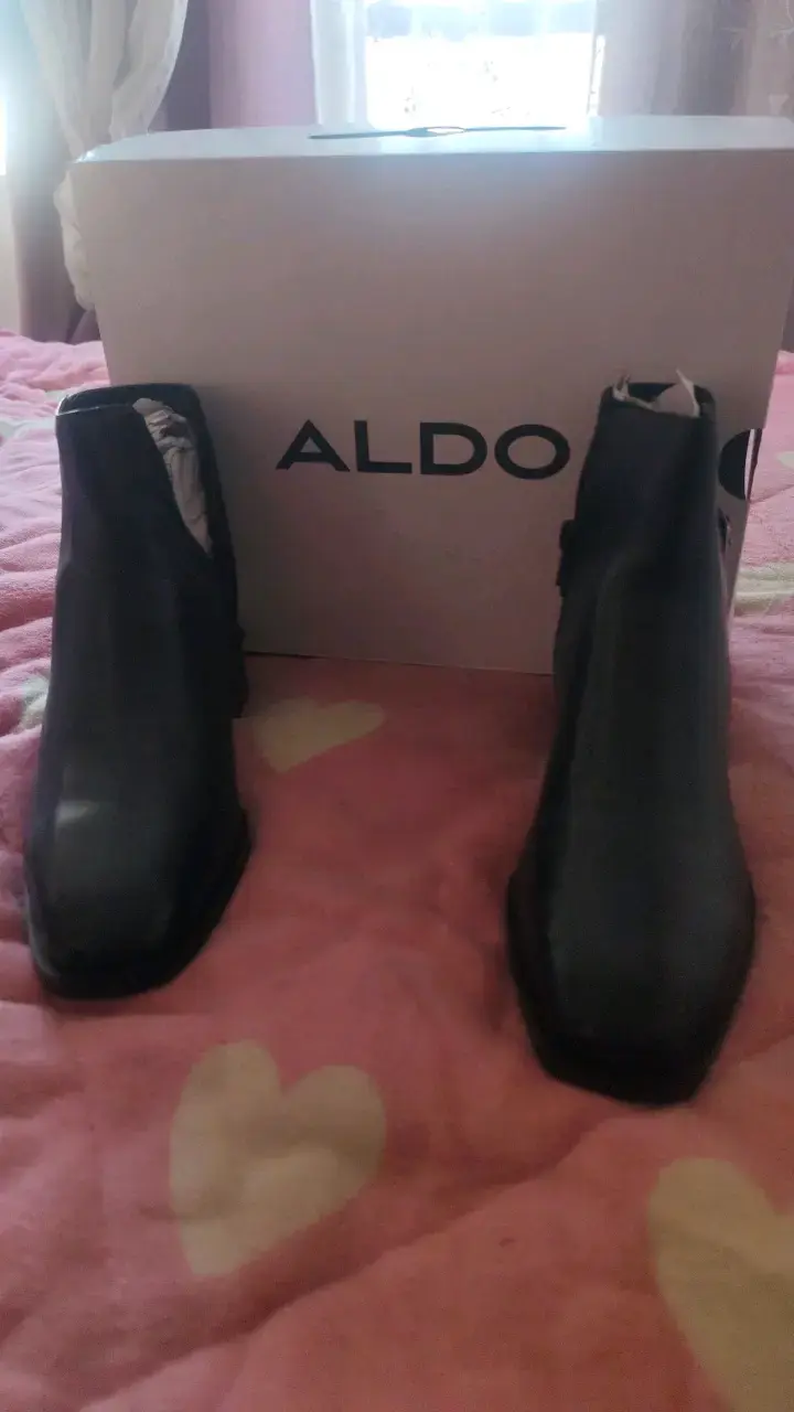 Botines de cuero negro Aldo para mujer