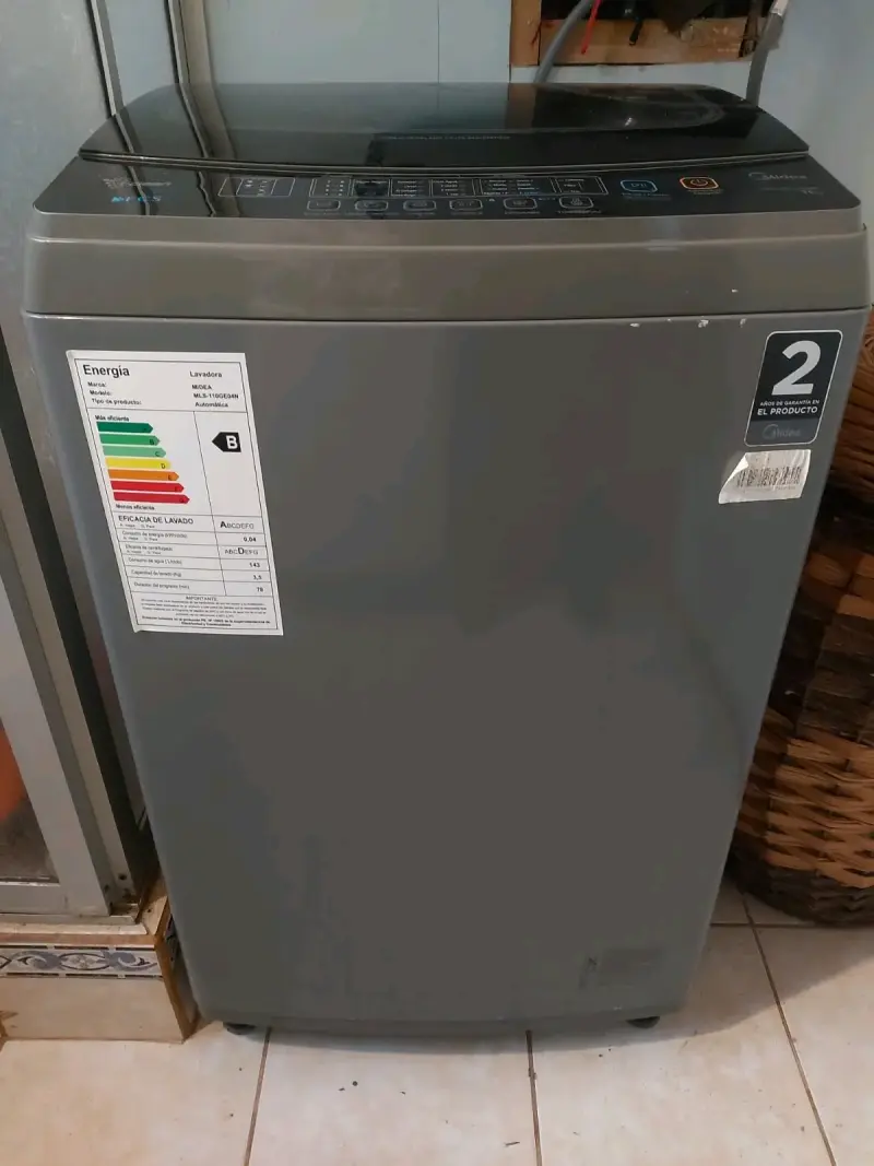 Lavadora Midea 11 kg con tapa de vidrio templado - 2