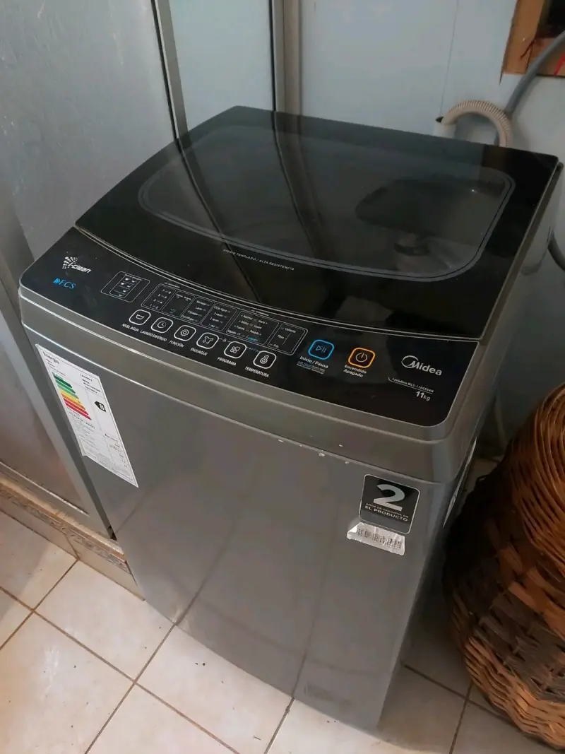 Lavadora Midea 11 kg con tapa de vidrio templado - 4