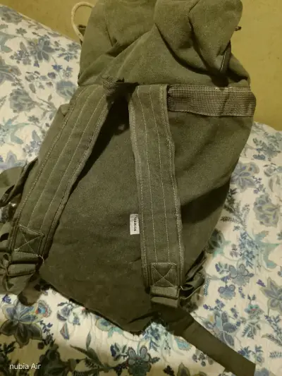 Mochila verde estilo militar con diseño North Carolina - miniatura 2