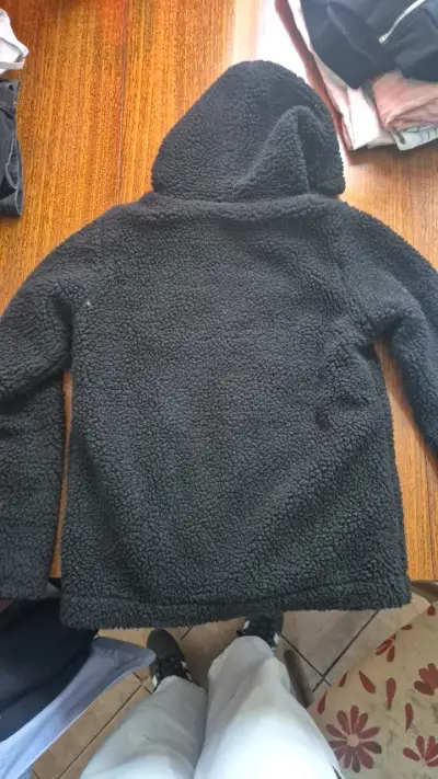 Chaqueta de lana negra con capucha Melt - miniatura 4