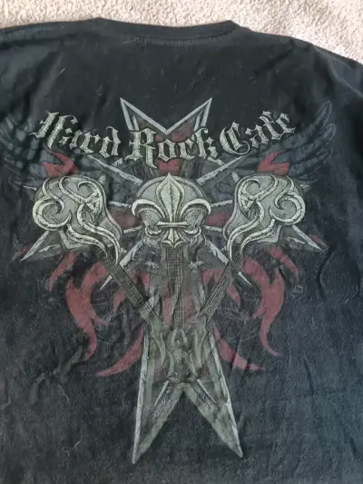 Polera Hard Rock Cafe y2k - miniatura 4