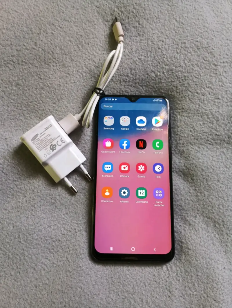 Smartphone Samsung Galaxy A30s excelente estado - 4