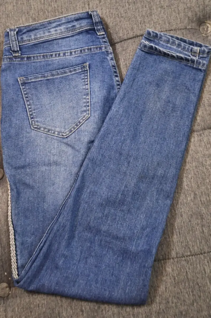 Jeans de mezclilla azul para mujer - 5