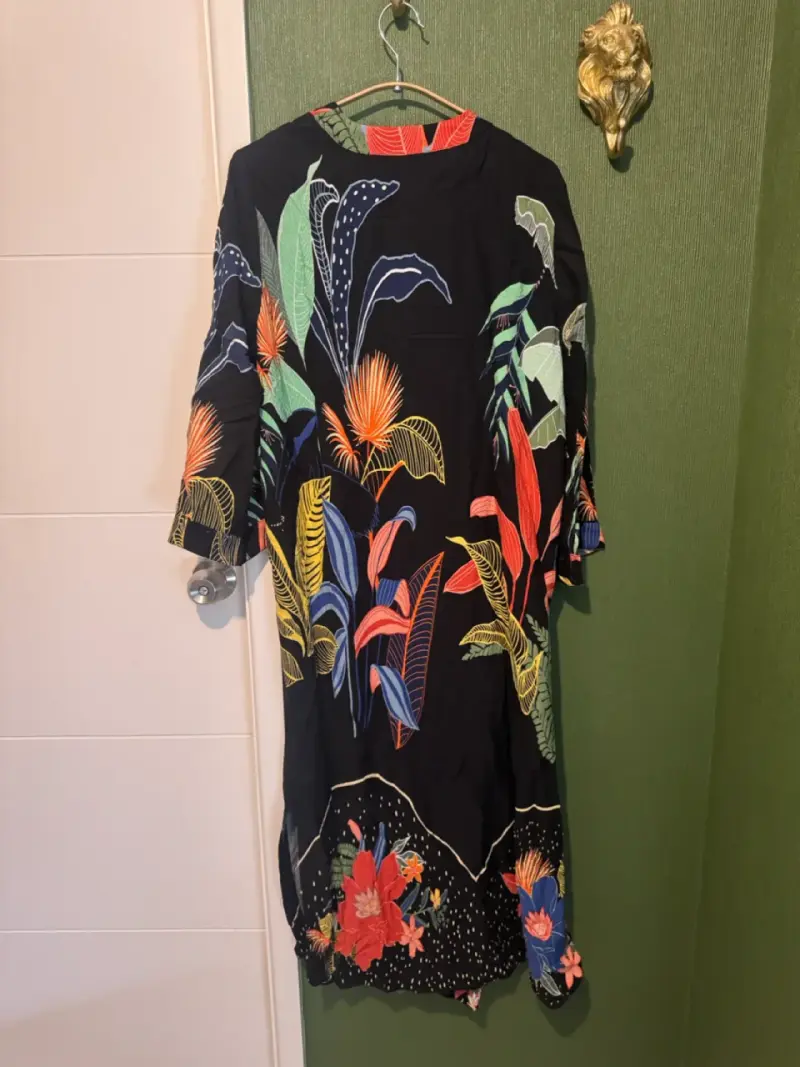 Kimono floral negro Basement para mujer talla M - 2