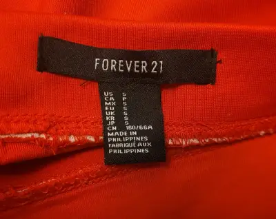 Falda roja con cierre Forever 21 - miniatura 3