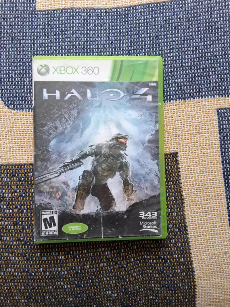Juego Halo 4 para Xbox 360 en buen estado - 1