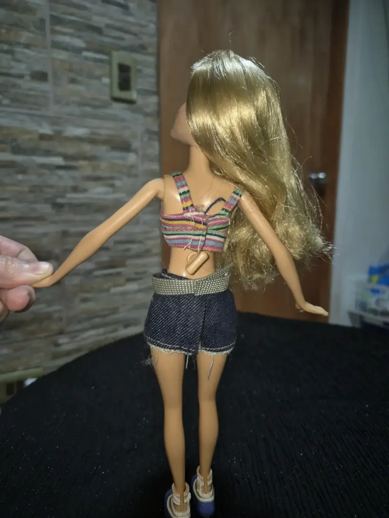 Muñeca de coleccion My Scene - 2