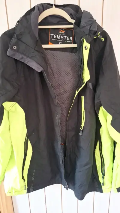 Chaqueta deportiva negra y verde Temster XL - miniatura 1