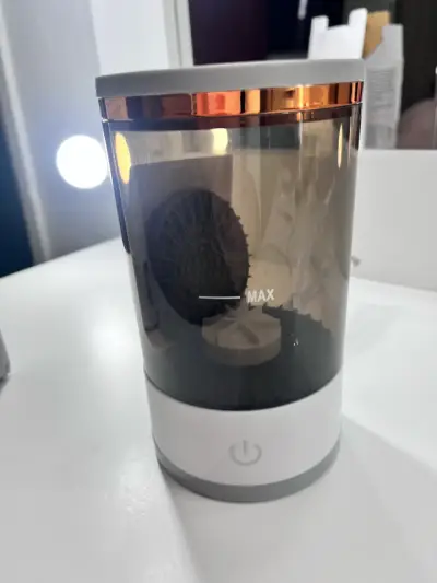 Máquina limpiadora de brochas - miniatura 1