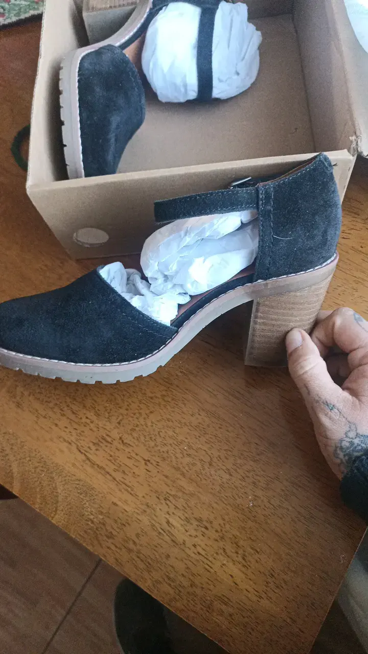 Zapatos de tacón negro con hebilla talla 37 - 2