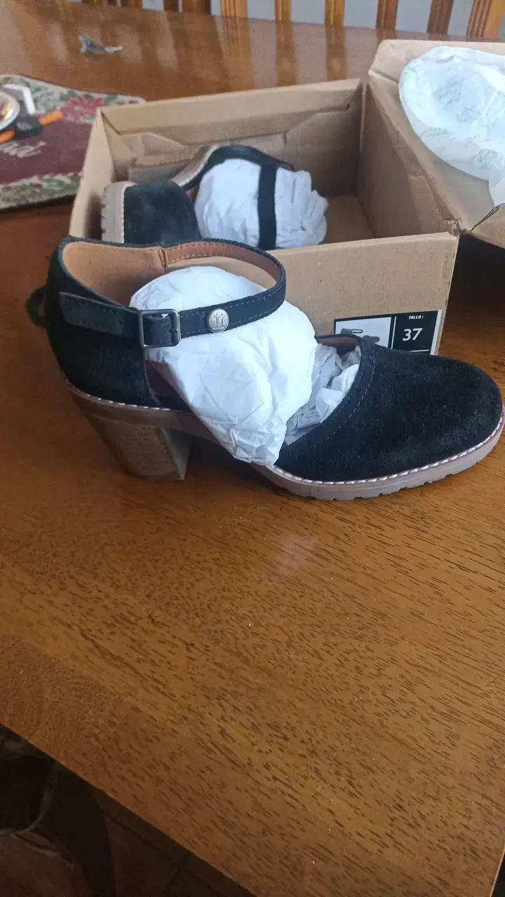 Zapatos de tacón negro con hebilla talla 37 - 3