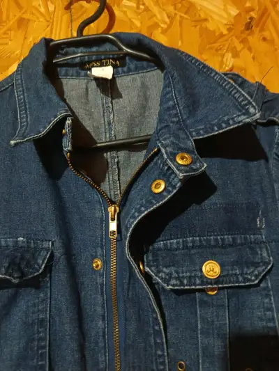 Chaqueta de mezclilla azul Miss Tina con bolsillos - miniatura 4