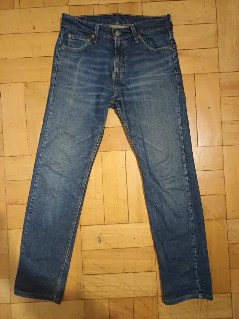 Jeans Levi's 505 clásicos azul