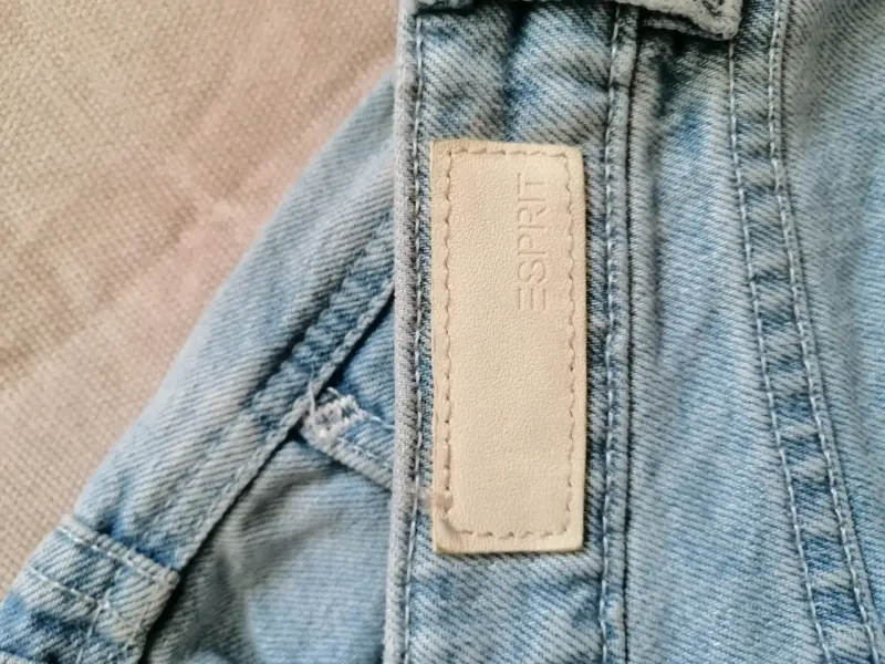Jeans de mezclilla azul claro para mujer Esprit - 2