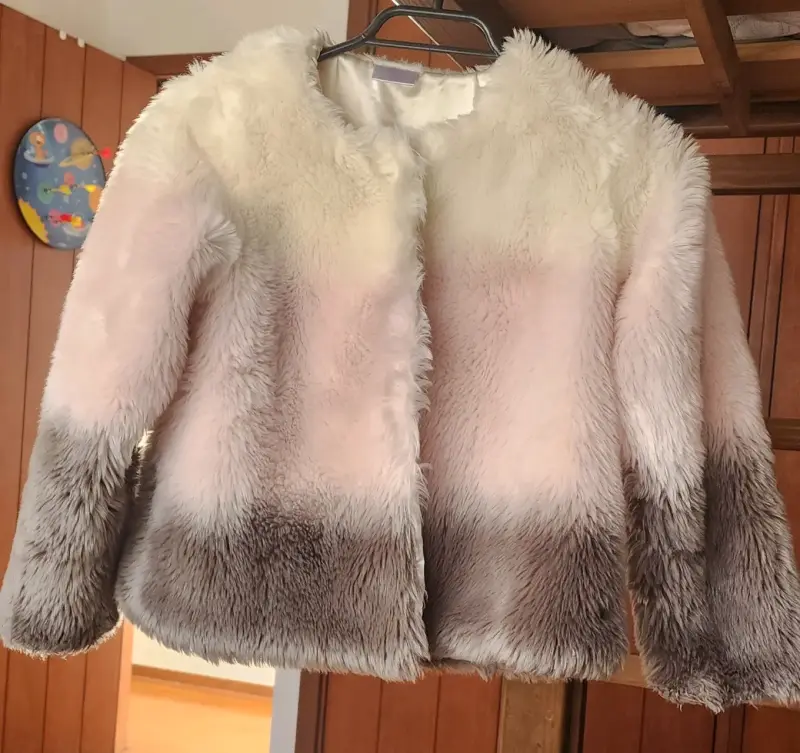 Chaqueta de piel sintética degradada para niña - 1