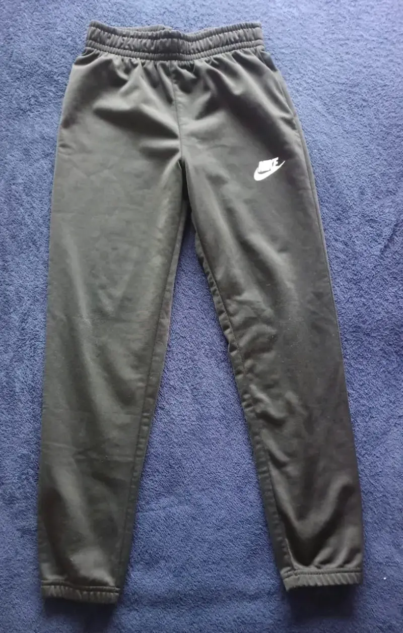 Buzo Deportivo Nike Para Niño Talla S (4 - 5 años)
