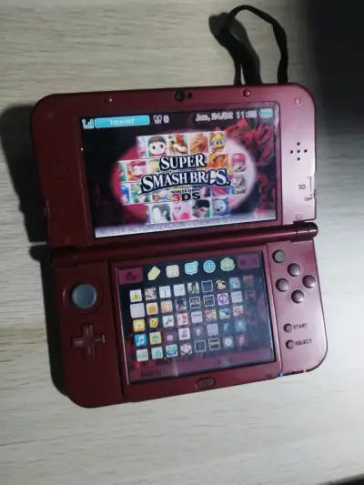 Consola Nintendo 3DS XL roja - miniatura 1