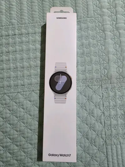 Samsung Galaxy Watch7 nuevo en caja - miniatura 1