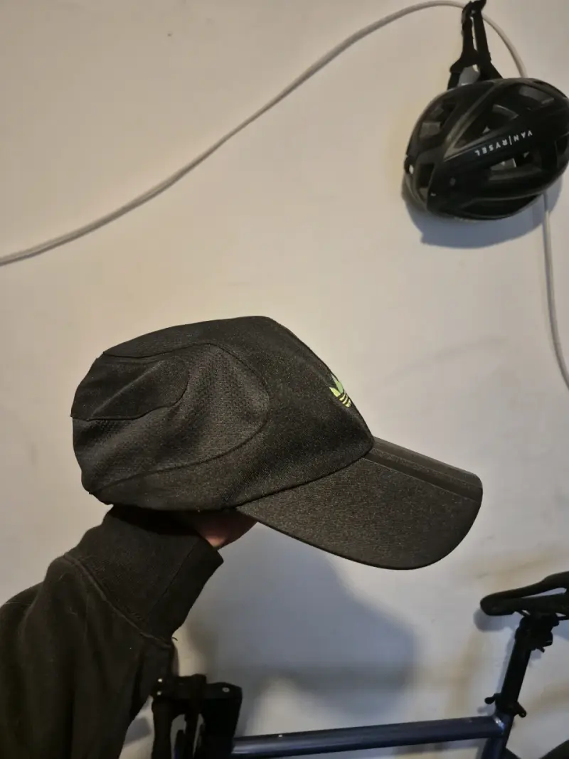 Gorro deportivo Adidas original - 2