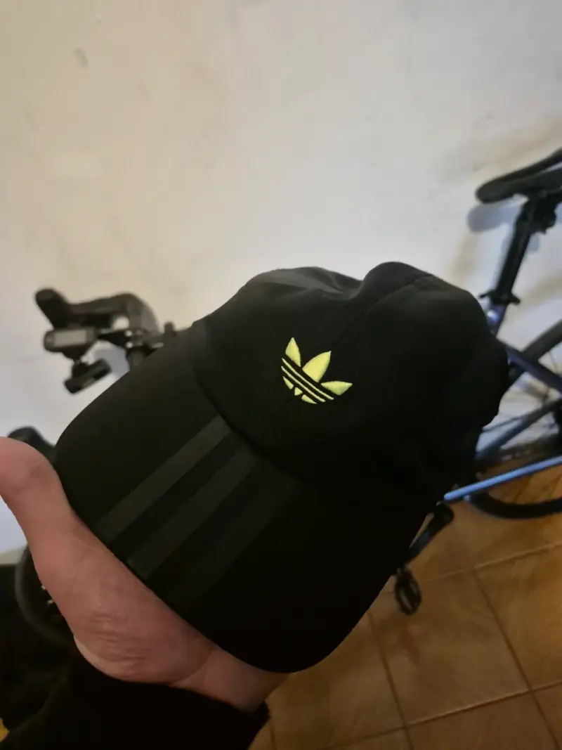Gorro deportivo Adidas original - 3