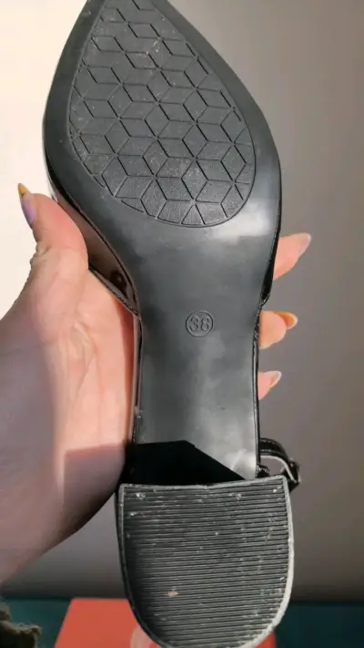 Zapatos de Tacón Negro Weide Elegantes - miniatura 3