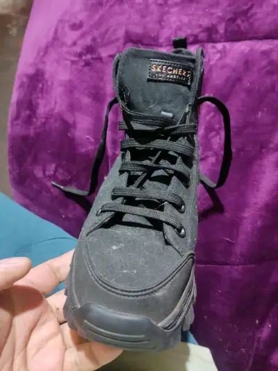 Botas de montaña Skechers negras para hombre - miniatura 2