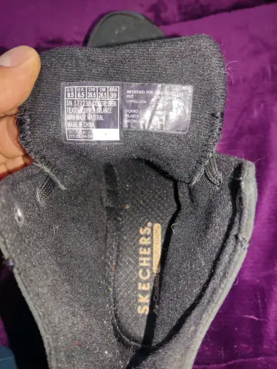 Botas de montaña Skechers negras para hombre - miniatura 4