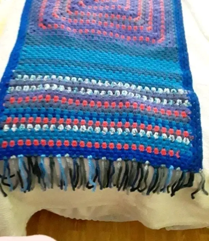 Peciera de 2plazas a crochet multicolor con flecos - 2