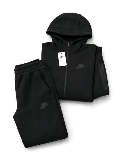🥷🏼 CONJUNTO | NIKE TECH BLACK SS25 🥷🏼 - miniatura 3