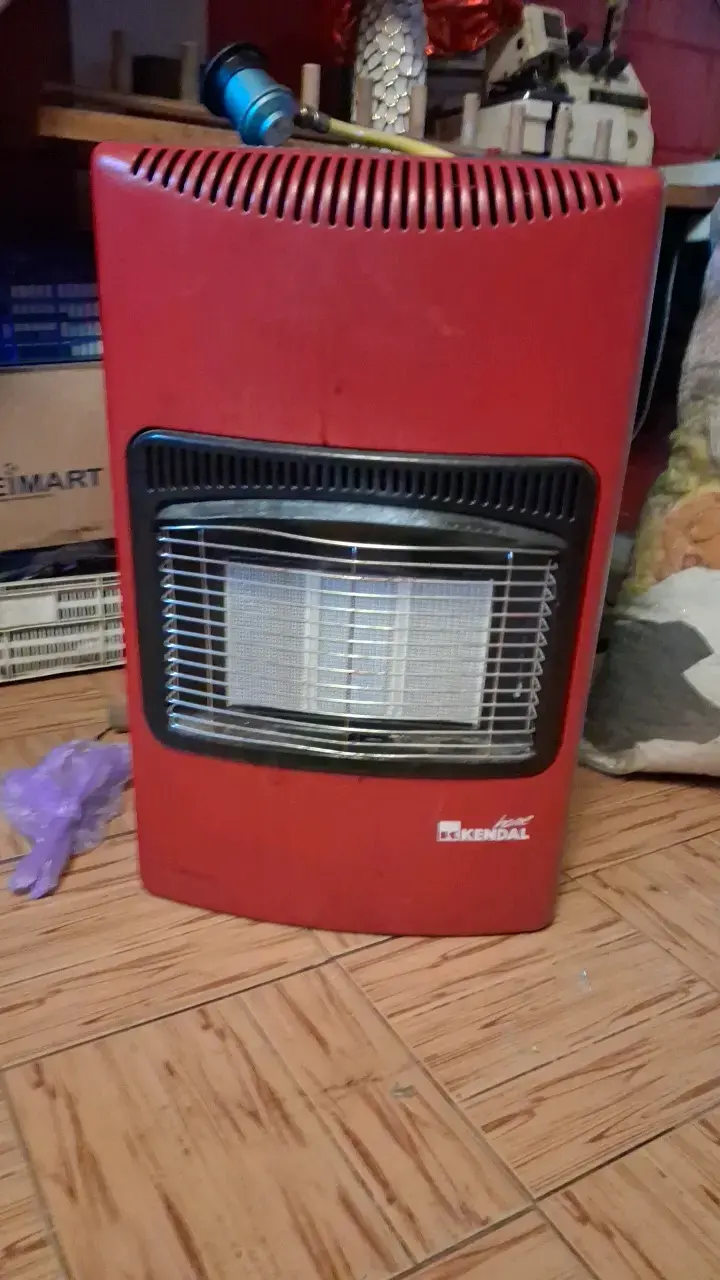 Calefactor a gas rojo Kendal