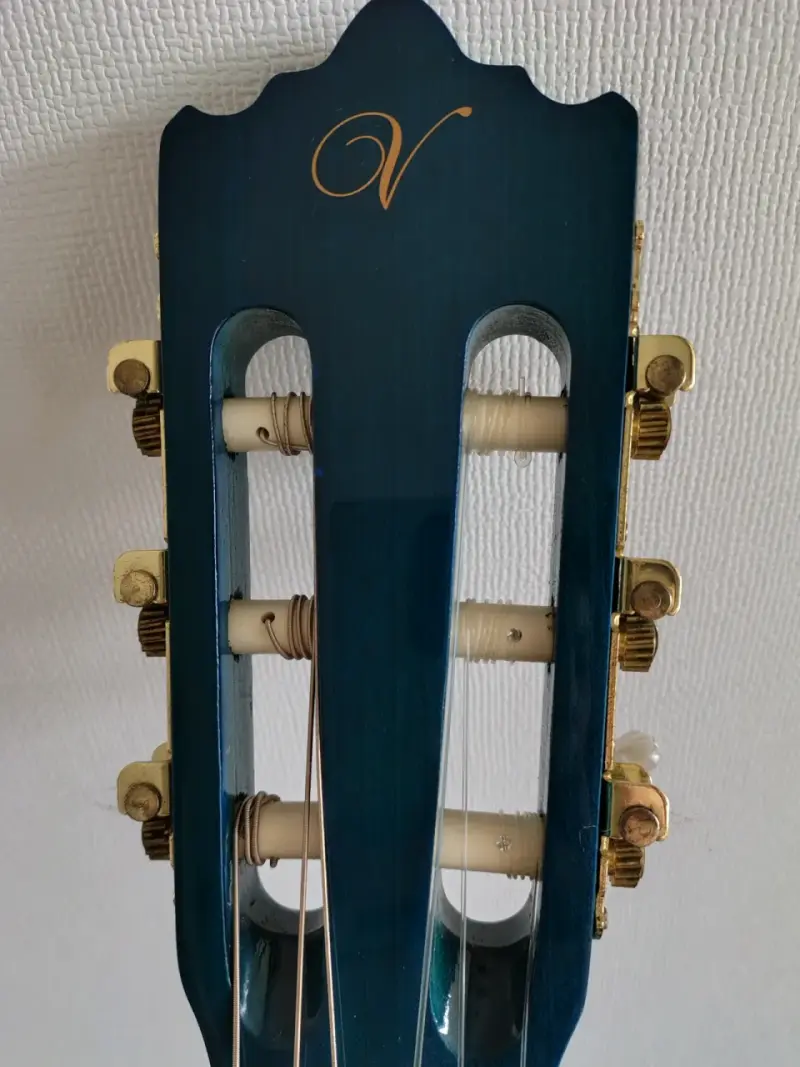 Guitarra Electroacústica Vizcaya sin uso con Case - 4