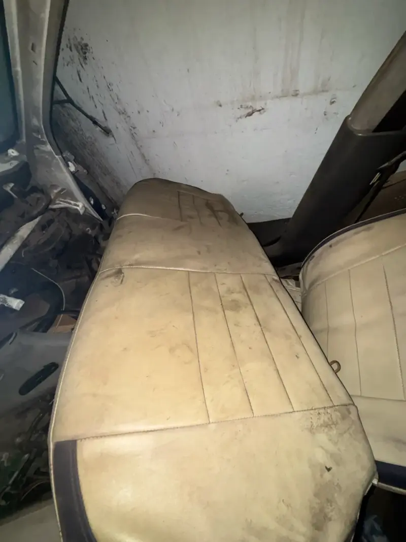 Asiento de Hyundai 97 beige usado en buen estado - 6