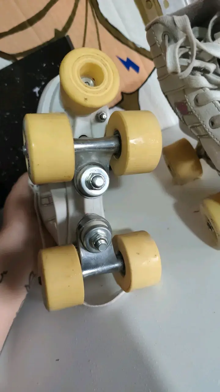 Patines de cuatro ruedas para niños - 4