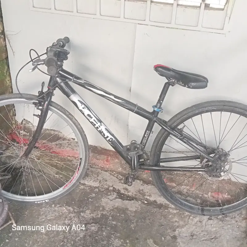 Bicicleta de semicarrera Ozono negra con detalles - 3