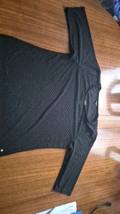 Polera negra de encaje Cacharel talla XXL - miniatura 1
