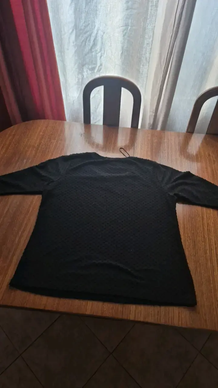 Polera negra de encaje Cacharel talla XXL - 3