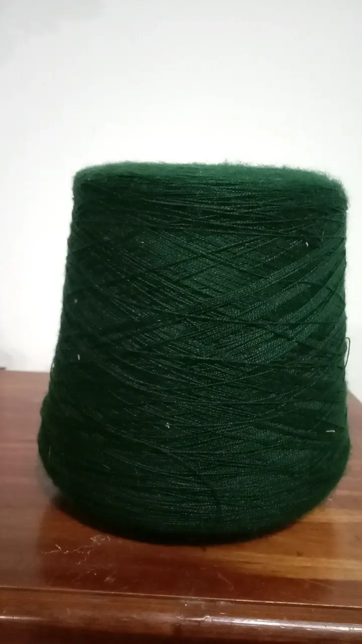 Conos de hilo para tejer varios colores - 3