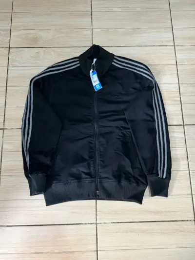 Chaqueta deportiva Adidas Jeans Azul y Negra - miniatura 1