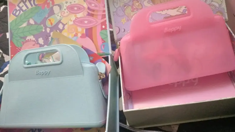 Set de bolsos Beppy en colores pastel - 1